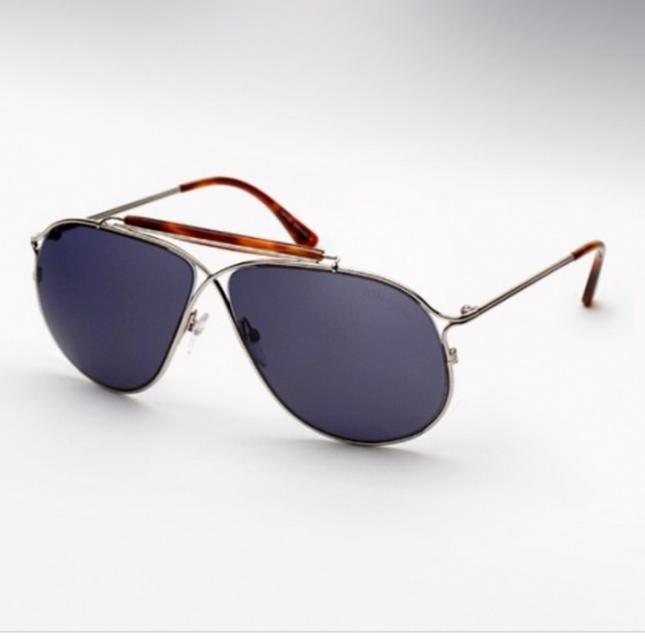 glasses - Picture 4 of 6